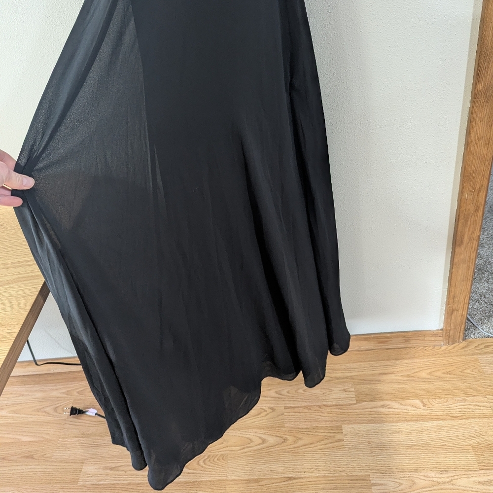 Lulu's Romantically Speaking Maxi Dress - Picture 6 of 9